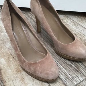 Tan suede pumps